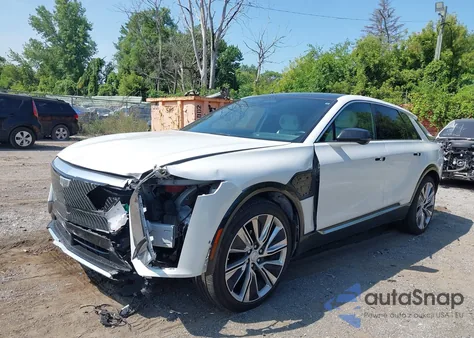 2024 Cadillac Lyriq Luxury W/1Se z USA, uszkodzony, nr VIN 1GYKPSRL5RZ105214